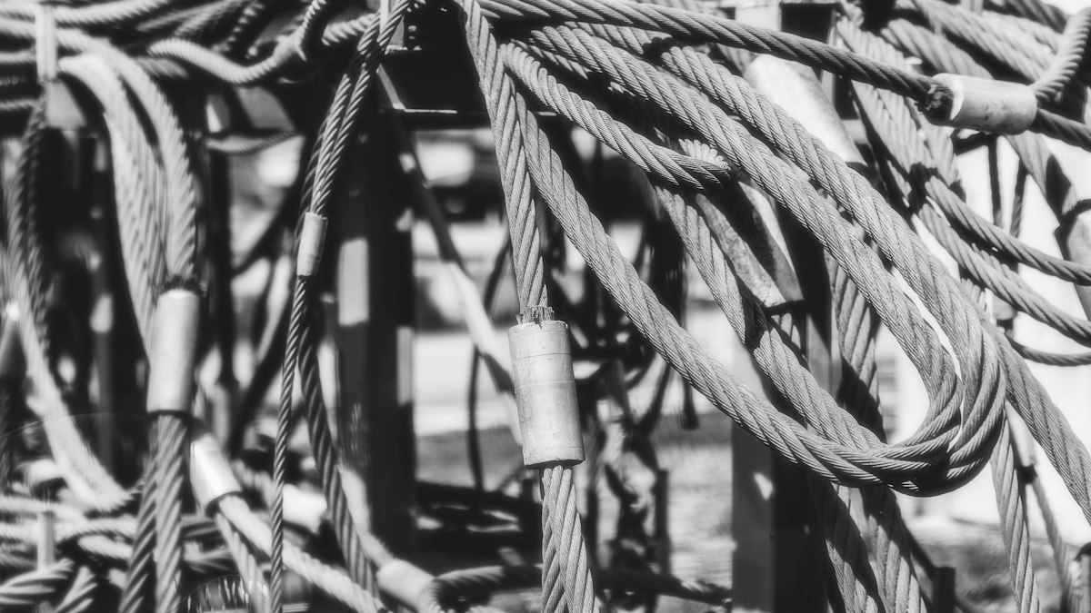 konstruksi wire rope 6x19 dan 6x37 pada tali kawat baja